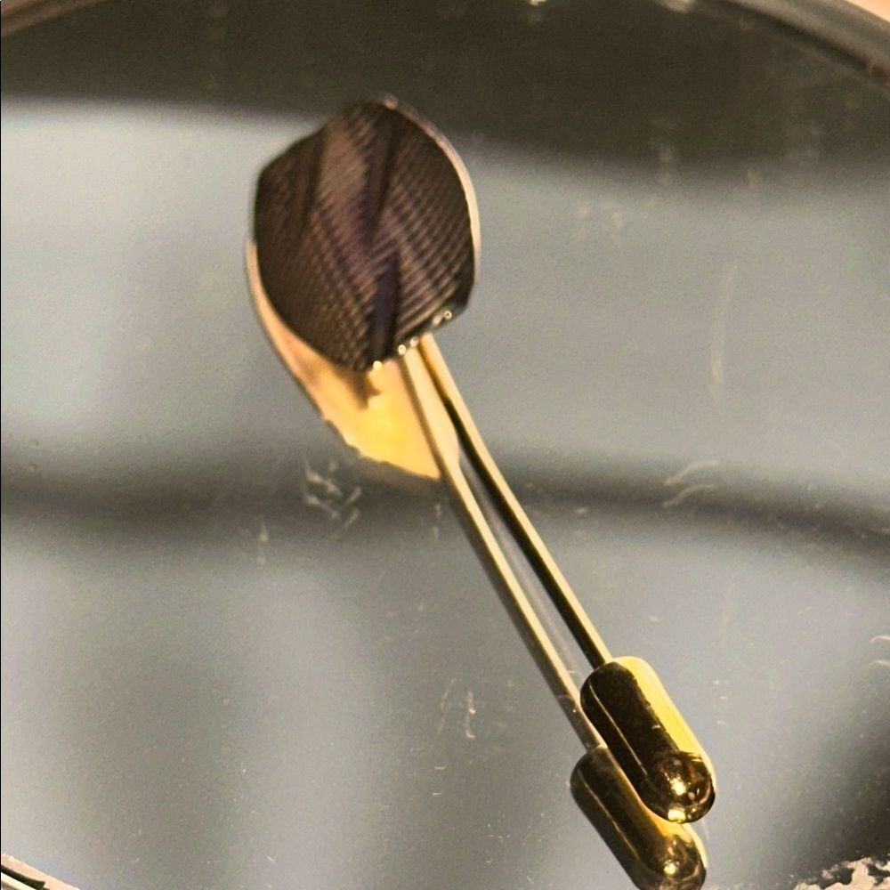 Vintage gold tone etched stick pin